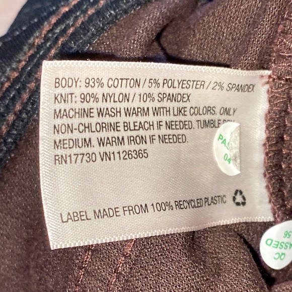 New Isabel skinny maternity crossover panel. Size 12/31R. Color burgundy - Picture 16 of 16